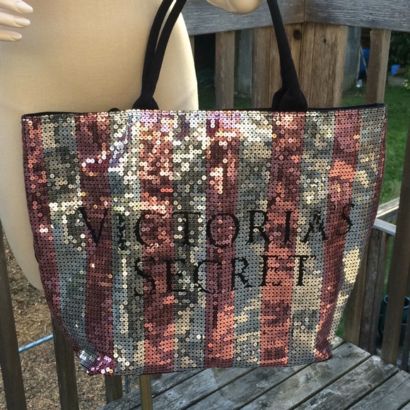 VS flashy large sequin tote bag - Picture 2 of 5
